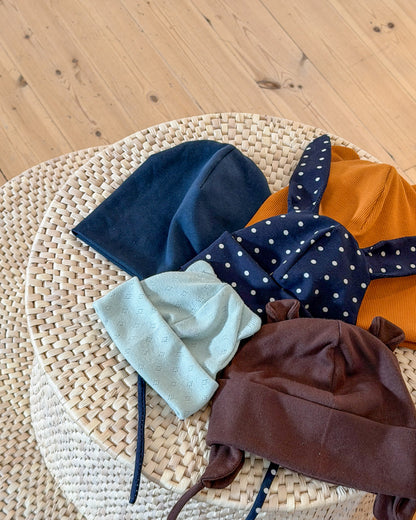 Symønster: Mini beanie (0–10år)